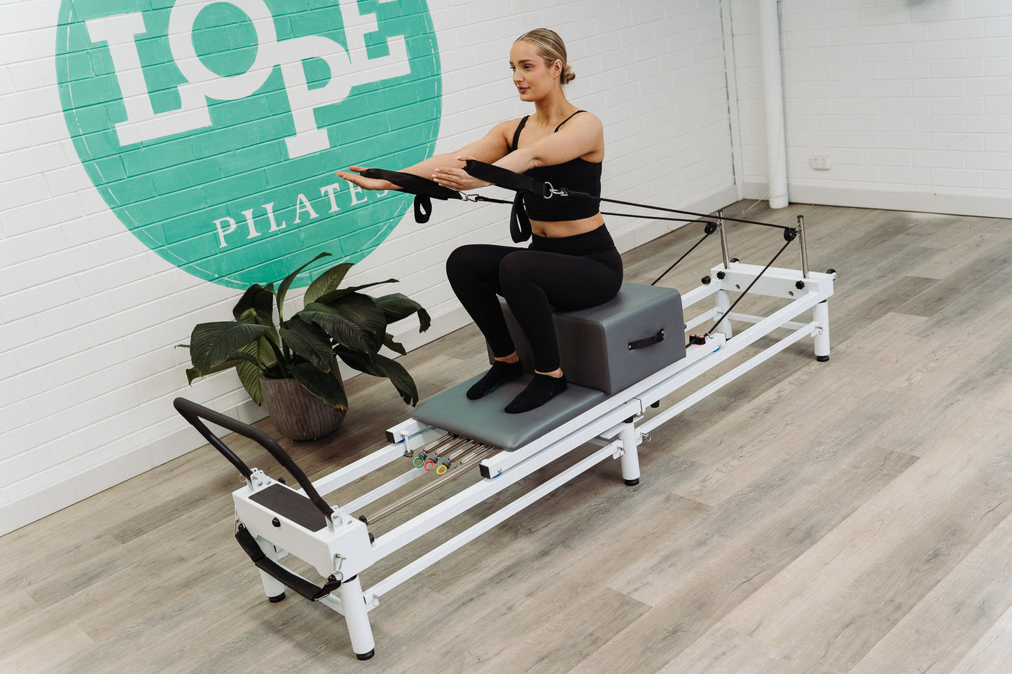 Home Reformer Stand- White